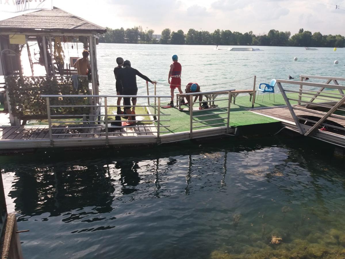 Borromeo Residenze Service S.A.S Peschiera Borromeo Zewnętrze zdjęcie